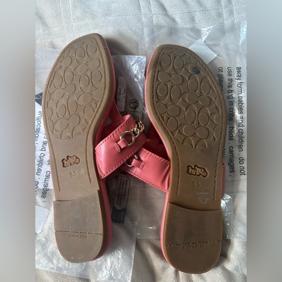 Coach Women's Thong Sandals - Picture 3 of 6
